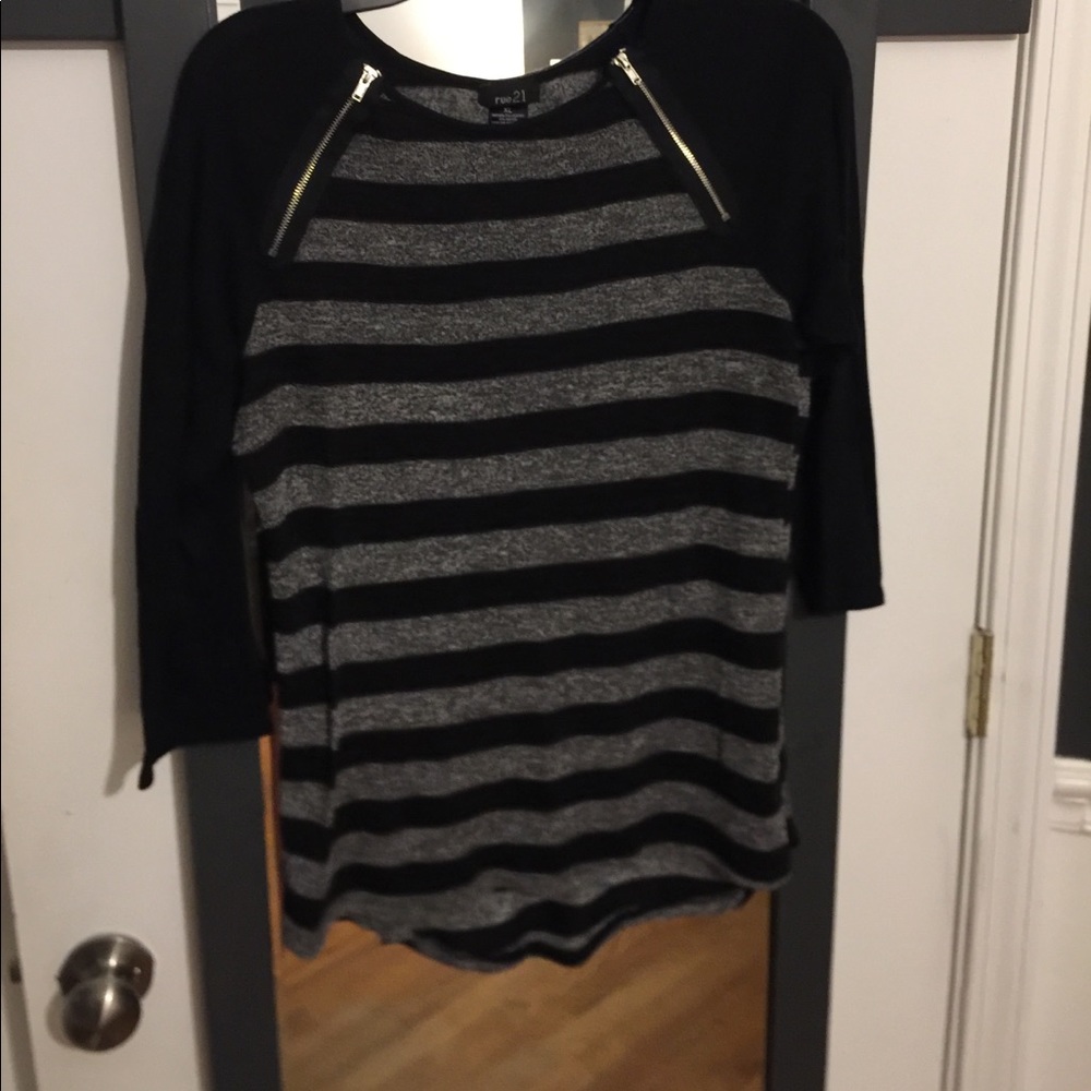 Rue 21 striped sweater L